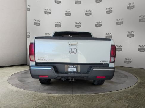 Used 2017 Honda Ridgeline RTL-T image 4