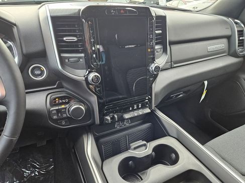 New 2026 RAM 1500 Big Horn AWD/4WD image 21