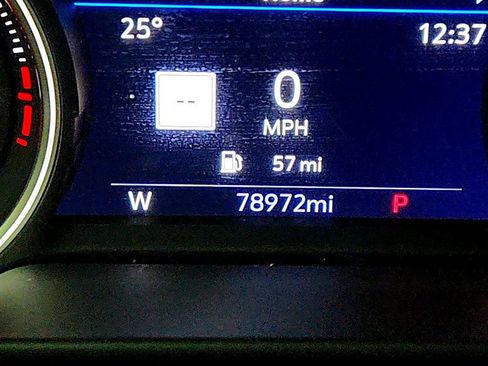 Used 2021 Chevrolet Tahoe Premier w/ Premium Package image 15