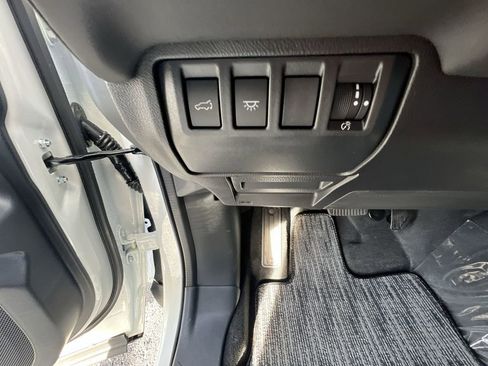 New 2026 Subaru Ascent Limited image 18