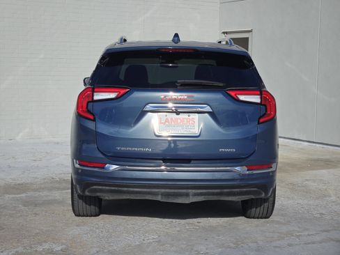Used 2024 GMC Terrain Denali w/ Denali Premium Package image 7