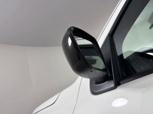 New 2026 Nissan Frontier SV w/ Tow Package image 12