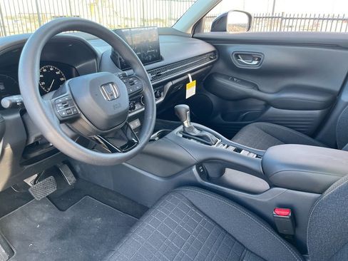 Certified 2026 Honda HR-V LX image 18