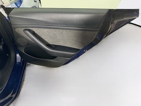 Used 2022 Tesla Model 3 Long Range image 28