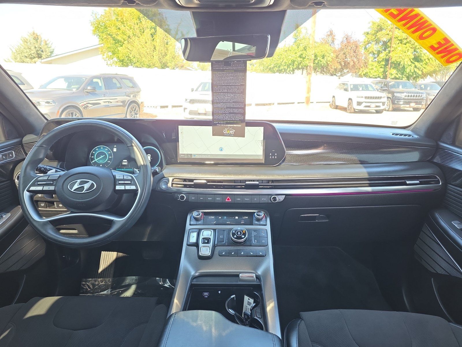 Used 2025 Hyundai Palisade Calligraphy AWD/4WD image 16