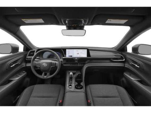 Used 2023 Toyota Crown AWD/4WD image 4