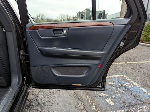 Used 2007 Cadillac DTS image 47