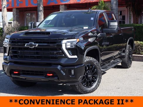 Used 2025 Chevrolet Silverado 2500 LT w/ Trail Boss Package AWD/4WD image 4