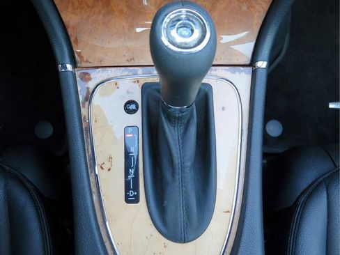 Used 2008 Mercedes-Benz E 350 4MATIC Sedan image 14