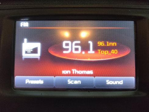 Used 2015 Kia Sorento LX image 25