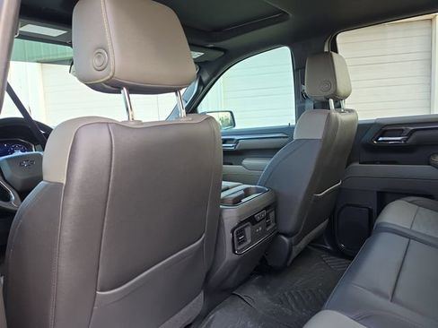 Used 2023 Chevrolet Silverado 1500 ZR2 w/ ZR2 Bison Edition AWD/4WD image 11