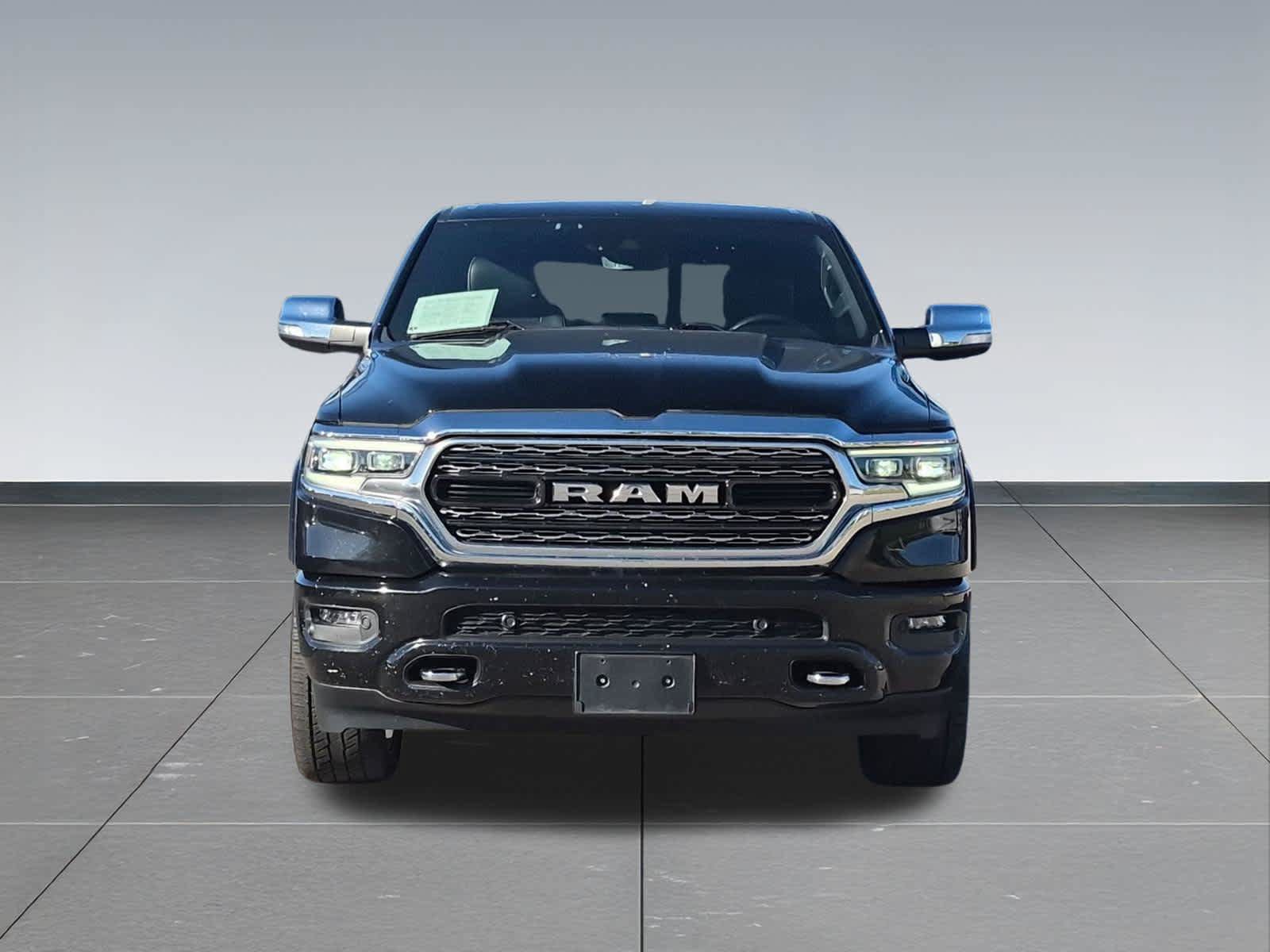 Used 2022 RAM 1500 Limited w/ Body Color Bumper Group AWD/4WD image 9