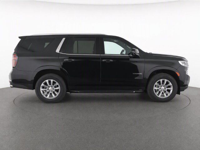 Used 2022 Chevrolet Tahoe Premier AWD/4WD image 2