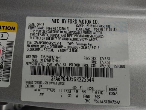 Used 2016 Ford Fusion SE image 33