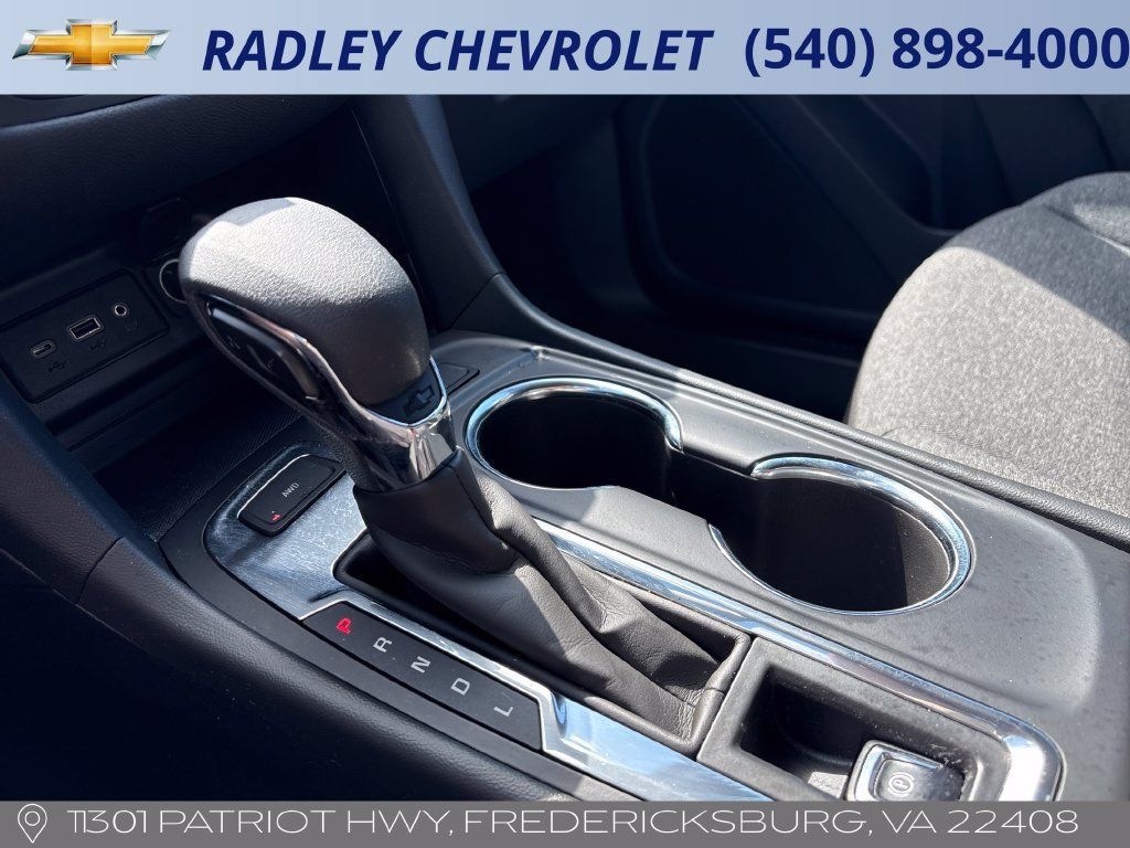 Certified 2023 Chevrolet Equinox LT AWD/4WD image 11