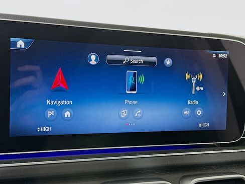 New 2026 Mercedes-Benz GLS 450 4MATIC image 15