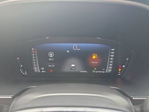 Used 2025 Honda Pilot Black Edition image 26