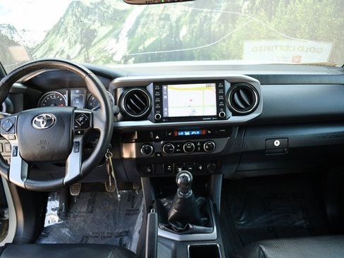 Certified 2023 Toyota Tacoma TRD Off-Road w/ TRD Premium Off Road Package AWD/4WD image 18