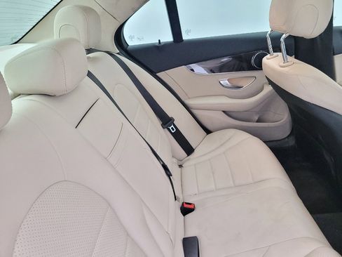 Used 2018 Mercedes-Benz C 300 4MATIC Sedan w/ Premium Package image 19