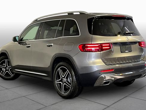 New 2026 Mercedes-Benz GLB 250 4MATIC image 3