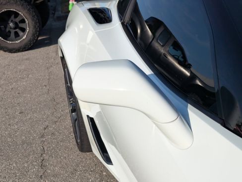 Used 2019 Chevrolet Corvette Z06 w/ Chrome Badge Package image 12