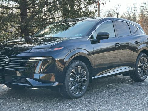 New 2026 Nissan Murano Platinum image 2