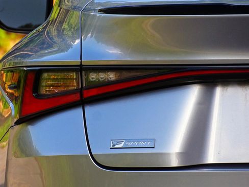 Used 2021 Lexus IS 350 F Sport w/ Accessory Package 2 RWD image 10