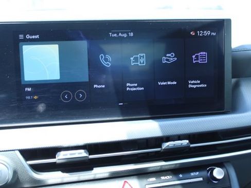 Used 2025 Hyundai Sonata SEL FWD image 19