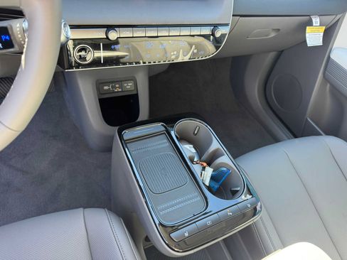 New 2026 Hyundai Ioniq 5 SEL RWD image 19