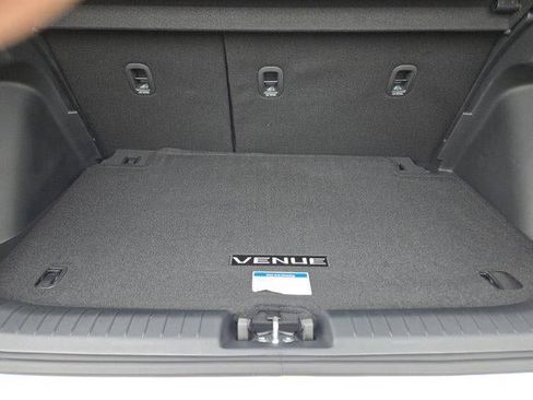 New 2026 Hyundai Venue SEL image 22