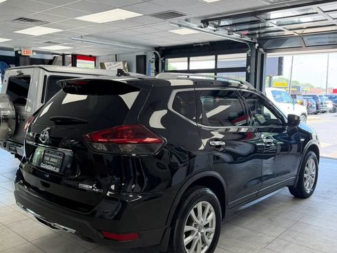 Used 2020 Nissan Rogue S AWD/4WD image 5