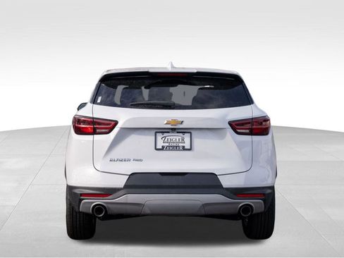 Used 2025 Chevrolet Blazer LT image 6