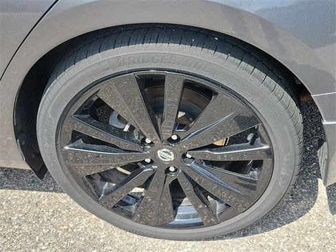 Certified 2022 Nissan Altima 2.5 SR w/ Midnight Edition Package image 29