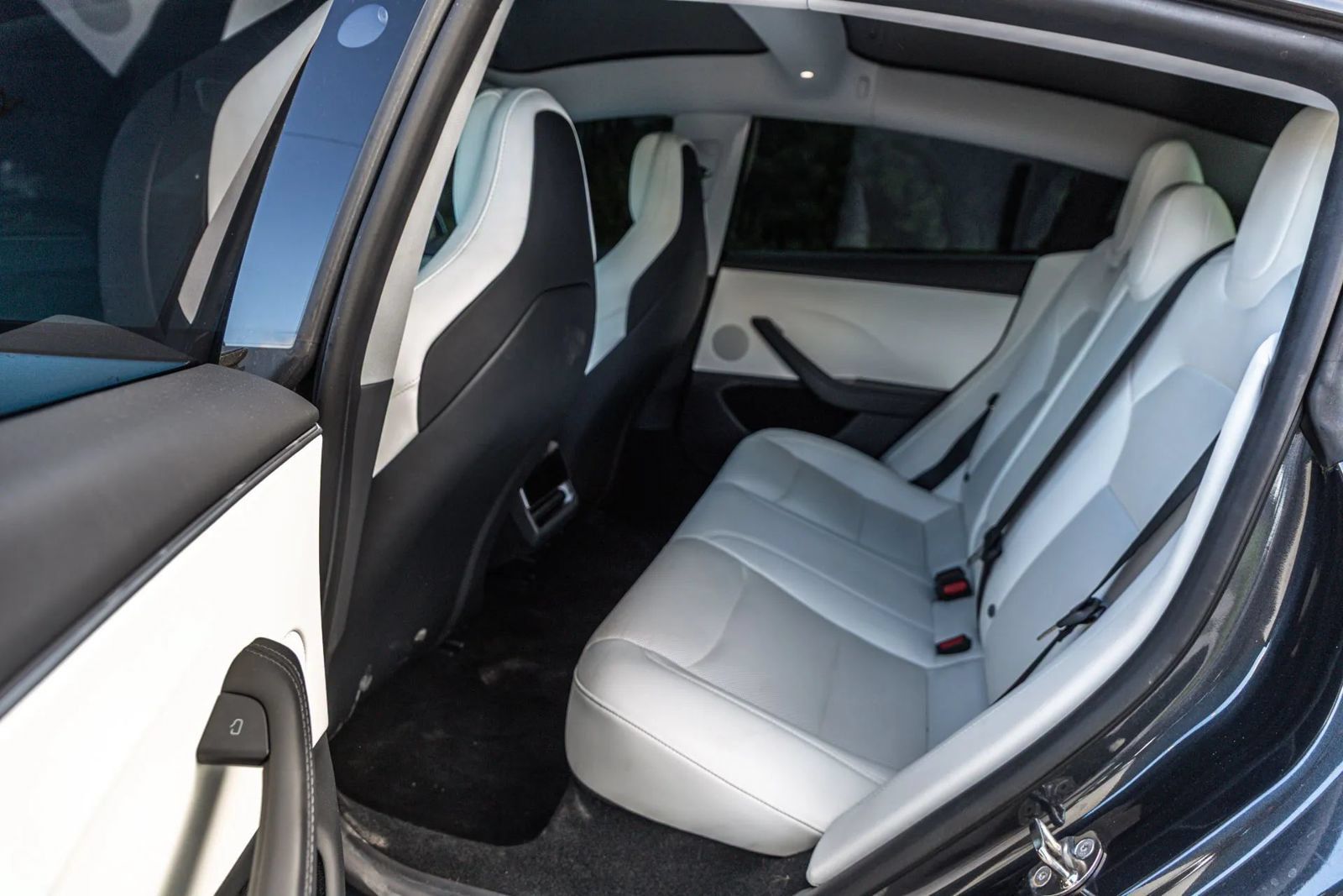 Used 2024 Tesla Model 3 Performance AWD/4WD image 49