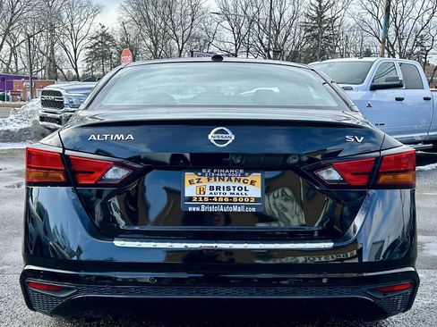 Used 2021 Nissan Altima 2.5 SV image 5