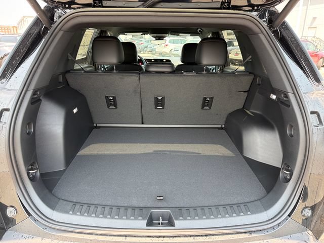 New 2027 GMC Terrain Elevation FWD image 23