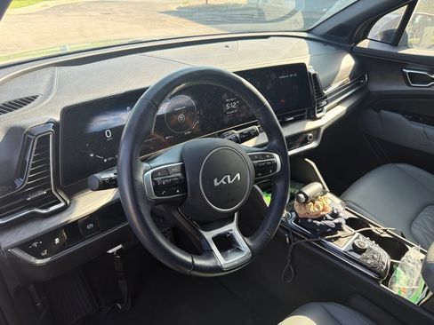Used 2025 Kia Sportage X-Pro AWD/4WD image 19