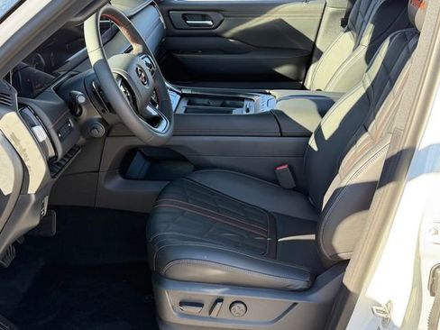 New 2026 Nissan Armada PRO-4X image 21