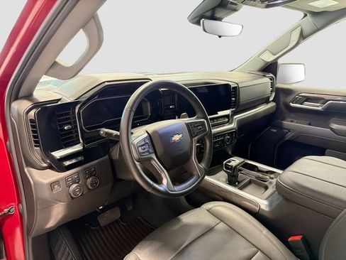 Used 2024 Chevrolet Silverado 1500 LTZ w/ LTZ Premium Package AWD/4WD image 9
