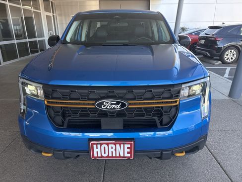 Used 2025 Ford Maverick Tremor image 2