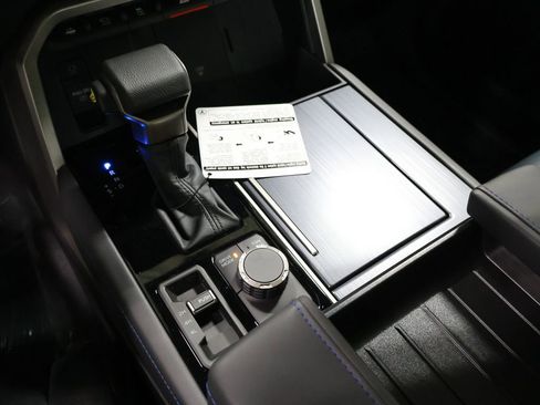 New 2026 Toyota Tundra Platinum AWD/4WD image 21