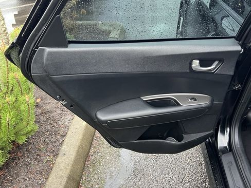 Used 2019 Kia Optima LX image 13