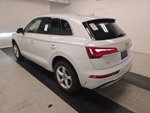 Used 2023 Audi Q5 2.0T Premium w/ Convenience Package AWD/4WD image 13