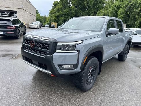 New 2026 Nissan Frontier PRO-4X w/ Pro-4x Convenience Package AWD/4WD image 3
