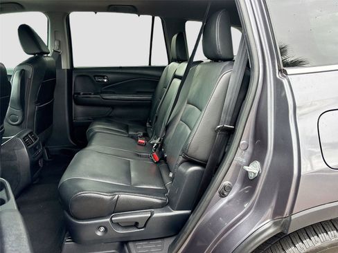 Used 2021 Honda Pilot Special Edition image 24