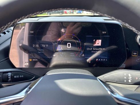 New 2026 Chevrolet Traverse LT FWD image 15