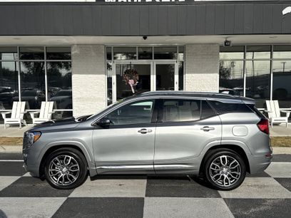 Used 2024 GMC Terrain Denali w/ Denali Premium Package