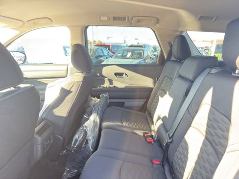 New 2026 Nissan Pathfinder SV image 33