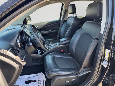 Used 2018 Dodge Journey Crossroad image 24