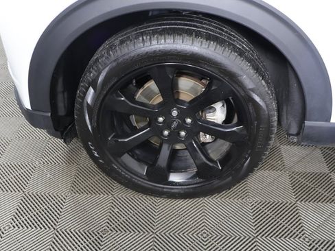 Used 2023 Ford Explorer ST-Line w/ Class IV Trailer Tow Package image 23